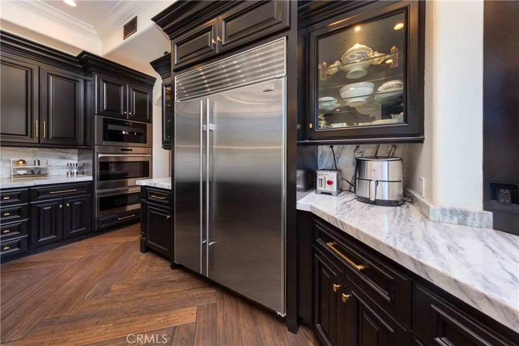 Image 9 of property listing at 30 Saddlebow, Bell Canyon, CA 91307