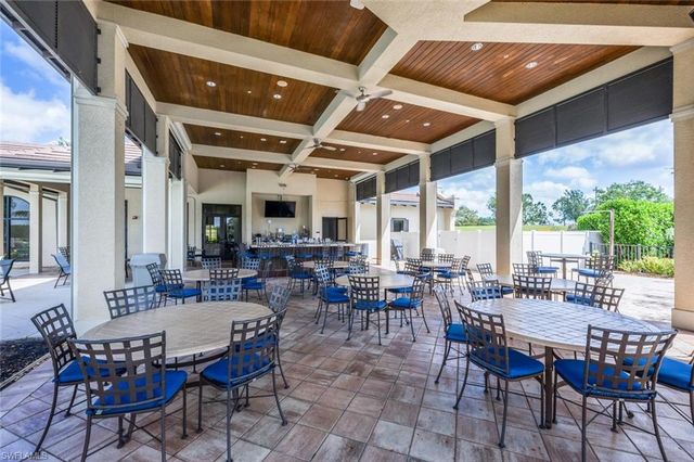 2352 Anguilla DR 201, Naples, FL 34120