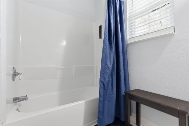 315 Caisson Street, Surfside Beach, TX 77541