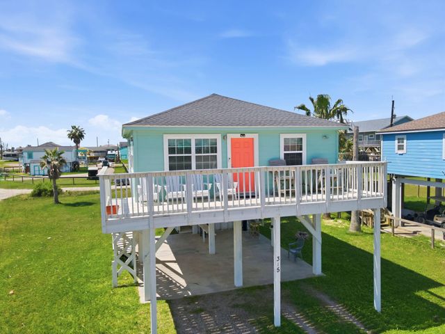 315 Caisson Street, Surfside Beach, TX 77541