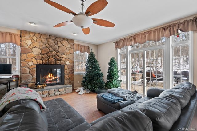 155 Alexander Road, Monroe, NY 10950