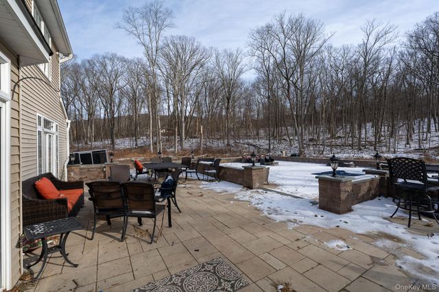 155 Alexander Road, Monroe, NY 10950