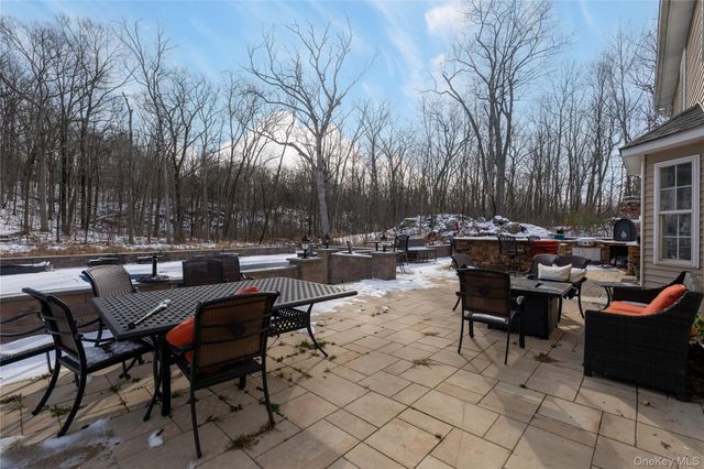 155 Alexander Road, Monroe, NY 10950