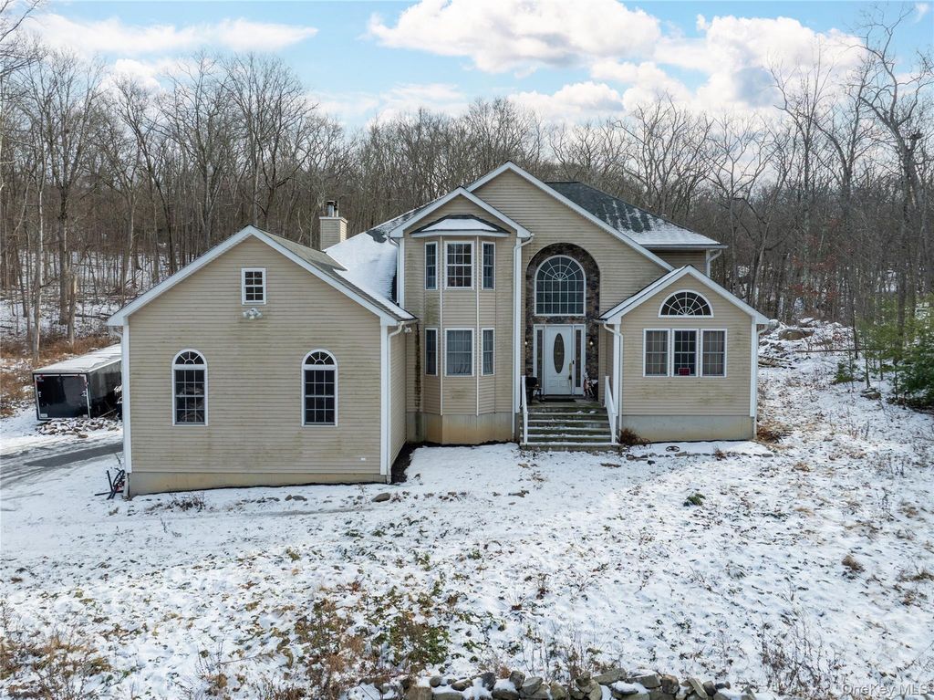 155 Alexander Road, Monroe, NY 10950