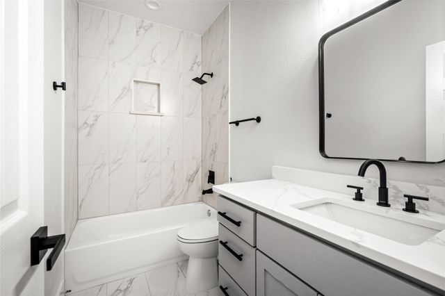 8056 Meadowbrook Drive, Houston, TX 77017