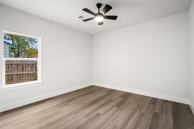 8056 Meadowbrook Drive, Houston, TX 77017