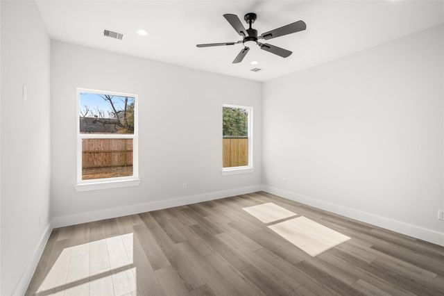 8056 Meadowbrook Drive, Houston, TX 77017