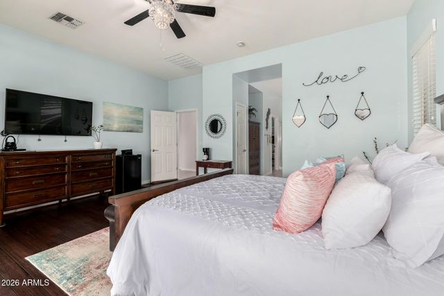 4825 W YOOSOONI Drive, New River, AZ 85087