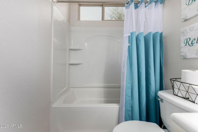 4825 W YOOSOONI Drive, New River, AZ 85087