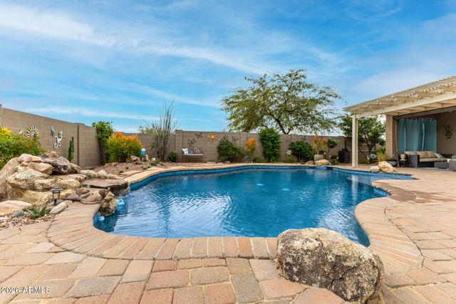 4825 W YOOSOONI Drive, New River, AZ 85087