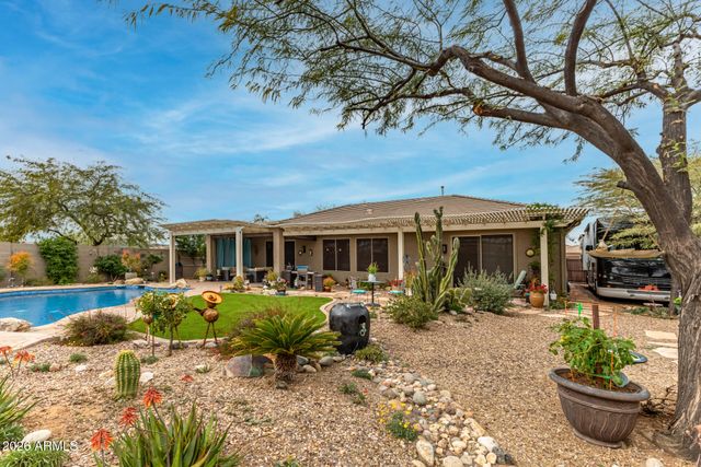 4825 W YOOSOONI Drive, New River, AZ 85087