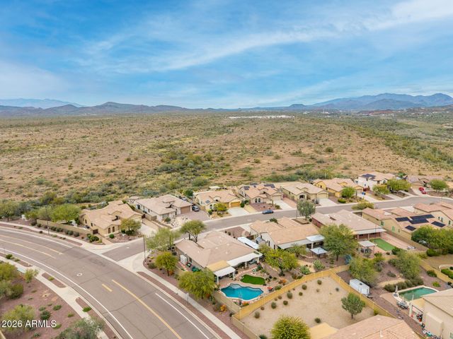 4825 W YOOSOONI Drive, New River, AZ 85087
