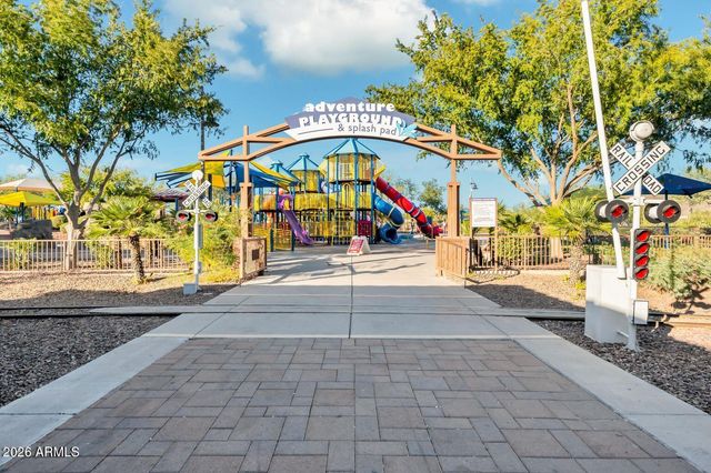 4825 W YOOSOONI Drive, New River, AZ 85087