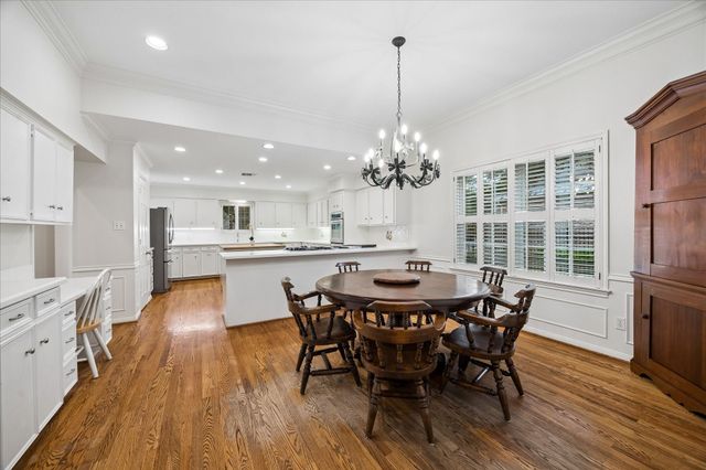 515 Hunterwood Drive, Houston, TX 77024