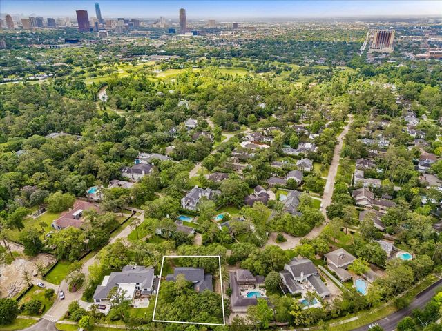 515 Hunterwood Drive, Houston, TX 77024