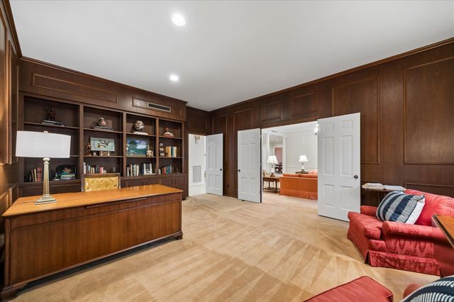 515 Hunterwood Drive, Houston, TX 77024
