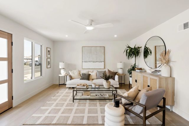 4543 Moraga Ave, San Diego, CA 92117