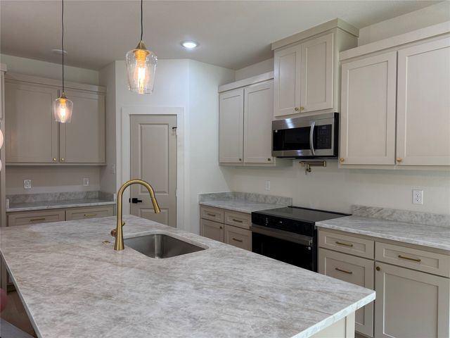 5032 Chapman Street, Fort Worth, TX 76105