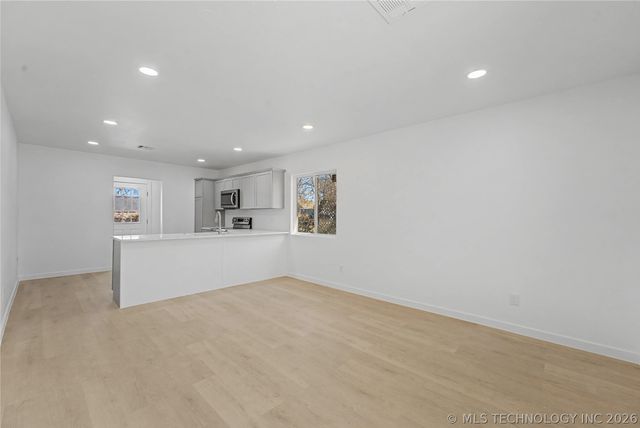 215 W Burnham Avenue, Sapulpa, OK 74066