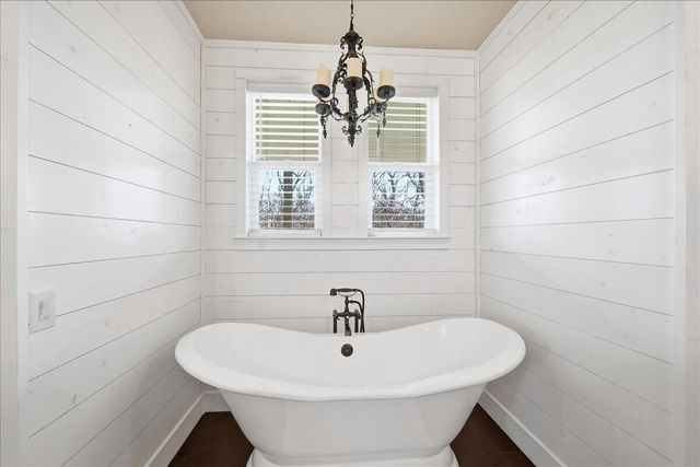 5200 Country Farms Lane, Anderson, CA 96007