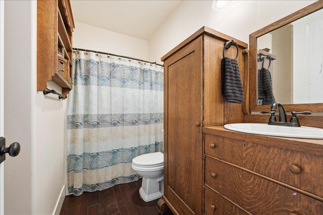 5200 Country Farms Lane, Anderson, CA 96007