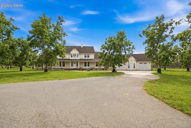 5200 Country Farms Lane, Anderson, CA 96007