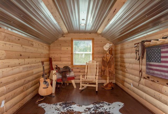 5200 Country Farms Lane, Anderson, CA 96007