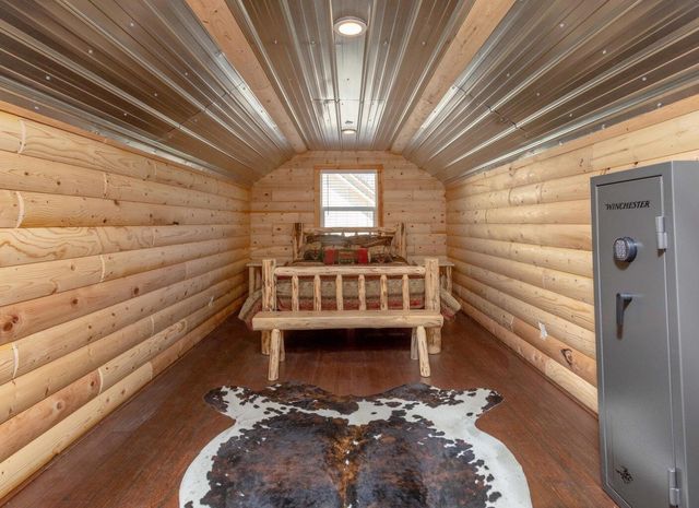 5200 Country Farms Lane, Anderson, CA 96007