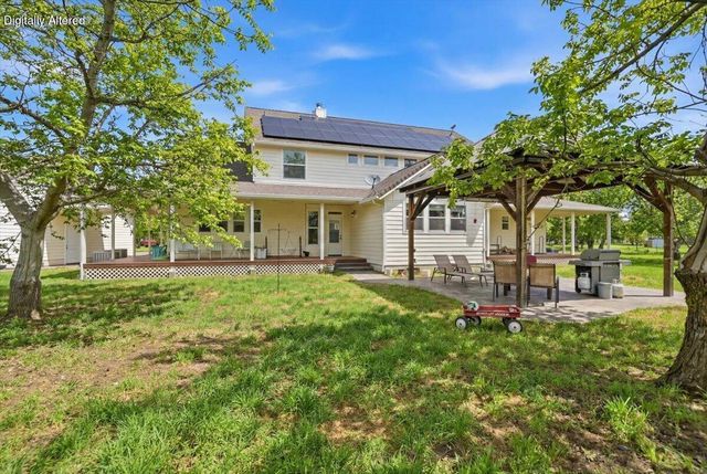 5200 Country Farms Lane, Anderson, CA 96007