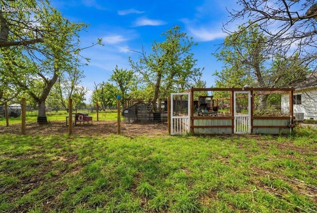 5200 Country Farms Lane, Anderson, CA 96007