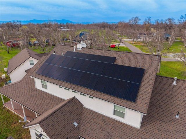 5200 Country Farms Lane, Anderson, CA 96007