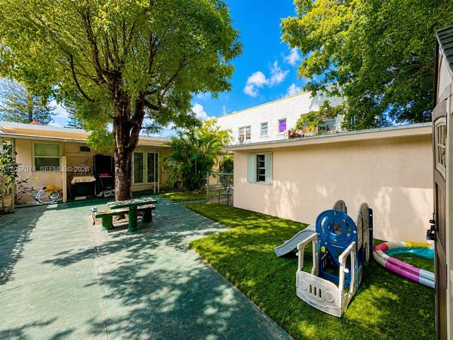 1720 SW 11th Ter, Miami, FL 33135