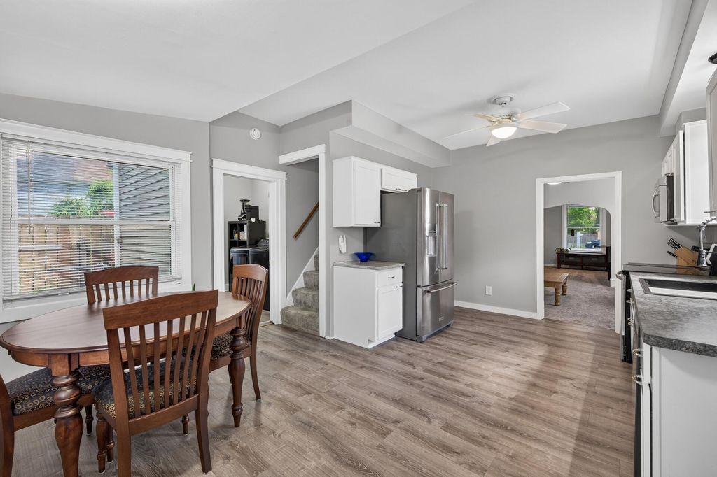 712 24th Avenue NE, Minneapolis, MN 55418