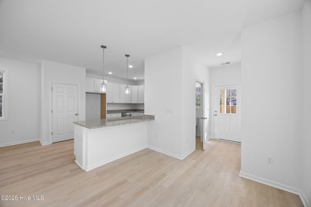 709 W Hayes Street, Burgaw, NC 28425