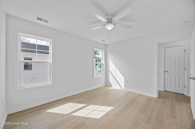 709 W Hayes Street, Burgaw, NC 28425