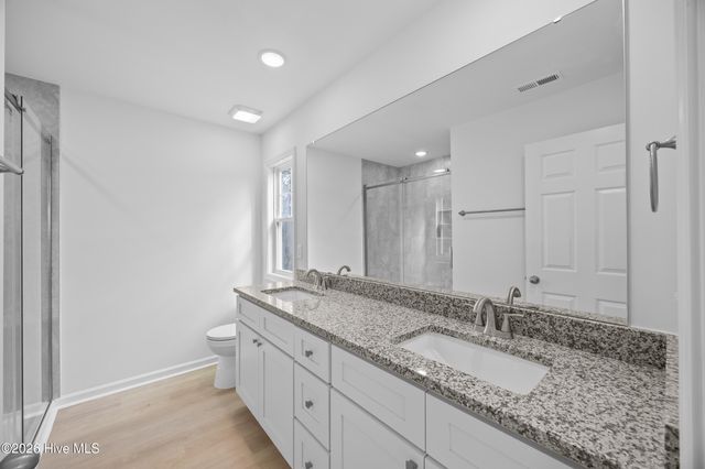 709 W Hayes Street, Burgaw, NC 28425