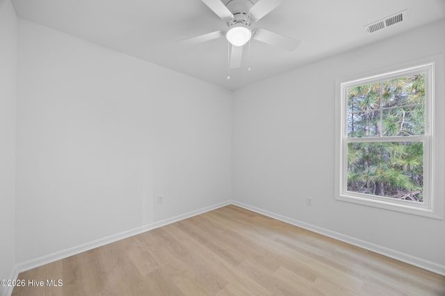 709 W Hayes Street, Burgaw, NC 28425