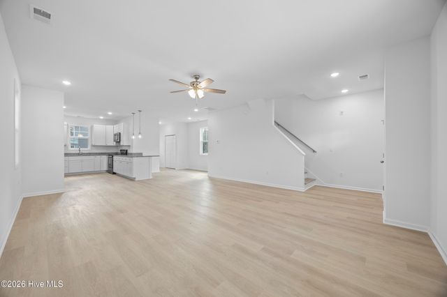 709 W Hayes Street, Burgaw, NC 28425