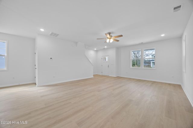 709 W Hayes Street, Burgaw, NC 28425