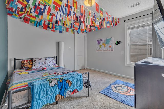 10953 Roundtree Road, Fishers, IN 46037