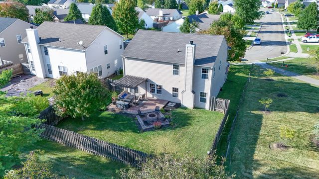 10953 Roundtree Road, Fishers, IN 46037