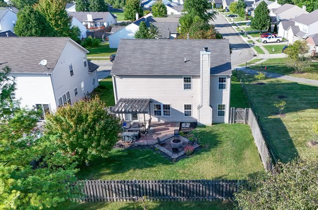 10953 Roundtree Road, Fishers, IN 46037