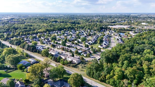 10953 Roundtree Road, Fishers, IN 46037