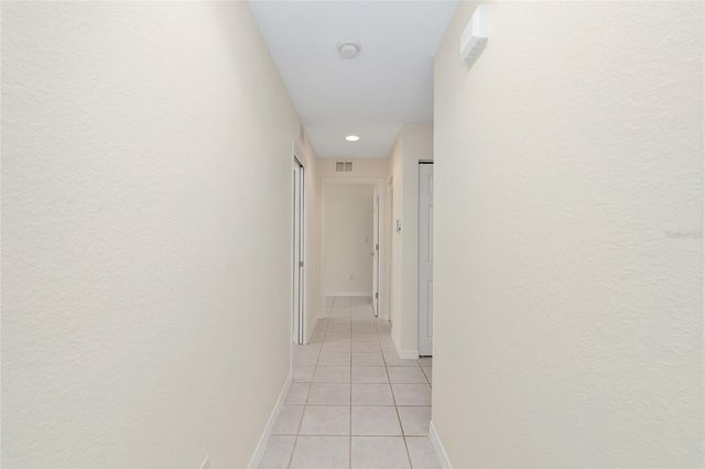 5411 ADMIRAL WAY 4-101, Oxford, FL 34484