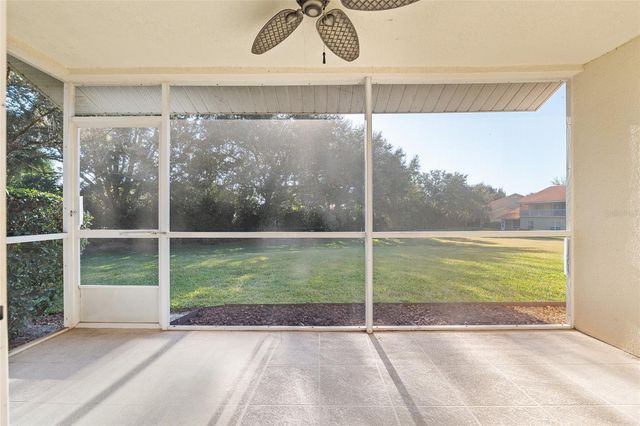 5411 ADMIRAL WAY 4-101, Oxford, FL 34484