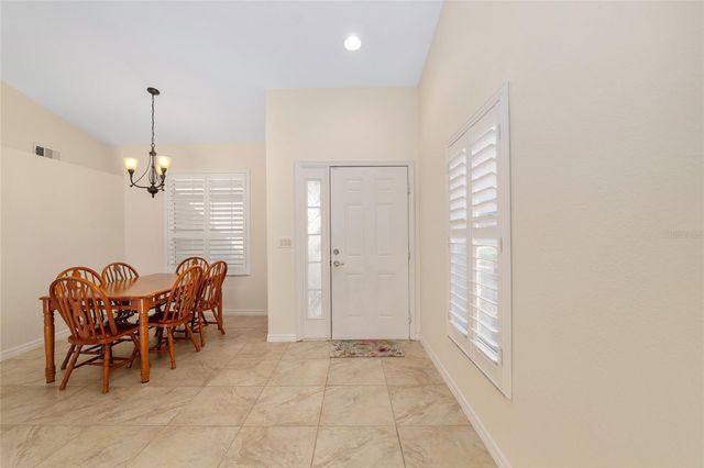 5411 ADMIRAL WAY 4-101, Oxford, FL 34484