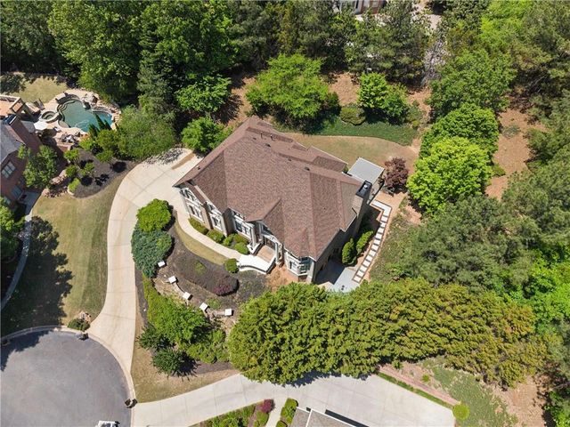 8585 Royal Troon Drive, Duluth, GA 30097