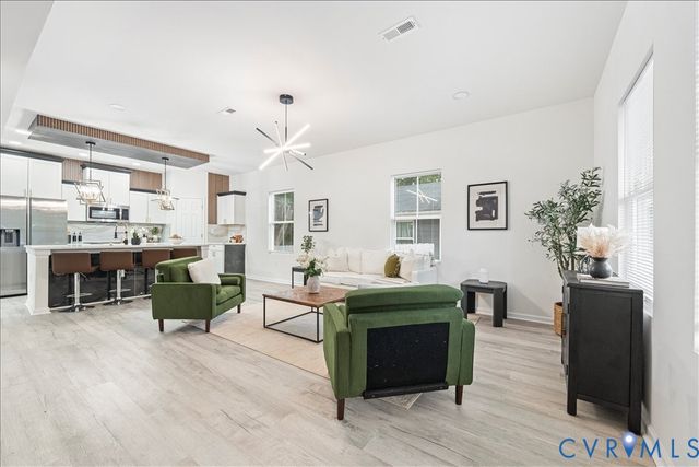 913 Diamond St, Petersburg, VA 23803