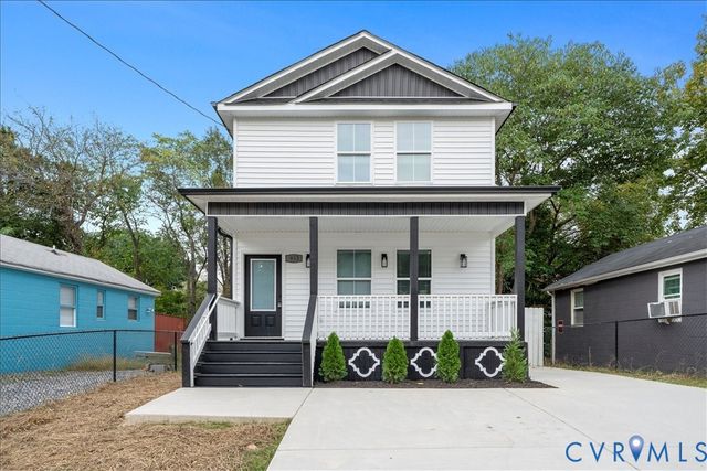 913 Diamond St, Petersburg, VA 23803