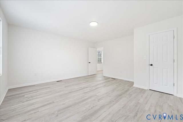 913 Diamond St, Petersburg, VA 23803